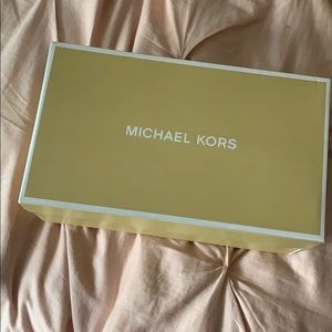 MICHAEL KORS MELANIE SANDAL